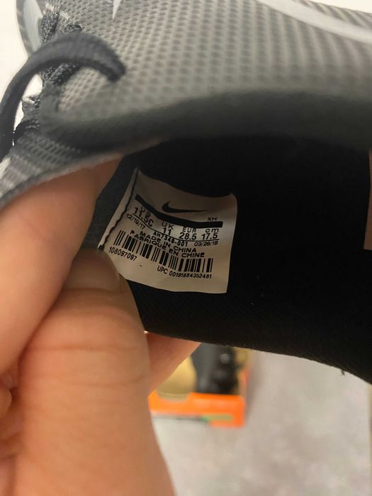 Nike korki dziecięce buty piłkarskie do nogi R. 28,5 - 18 cm wkładka