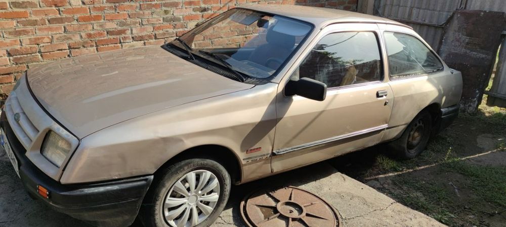 Авто Ford Sierra MK1