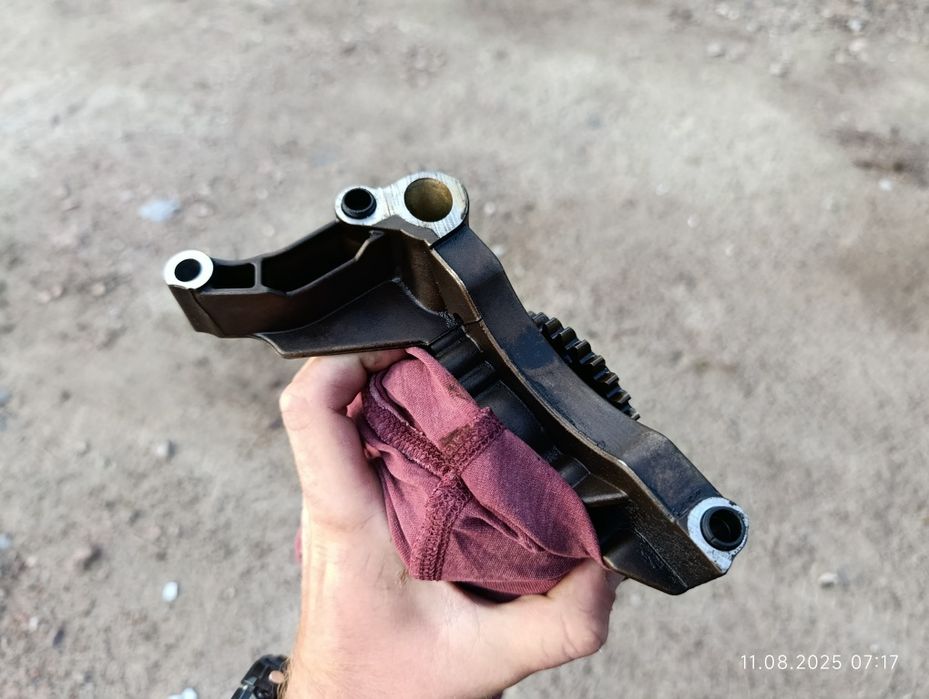Масляный насос 1.4 tsi bmy