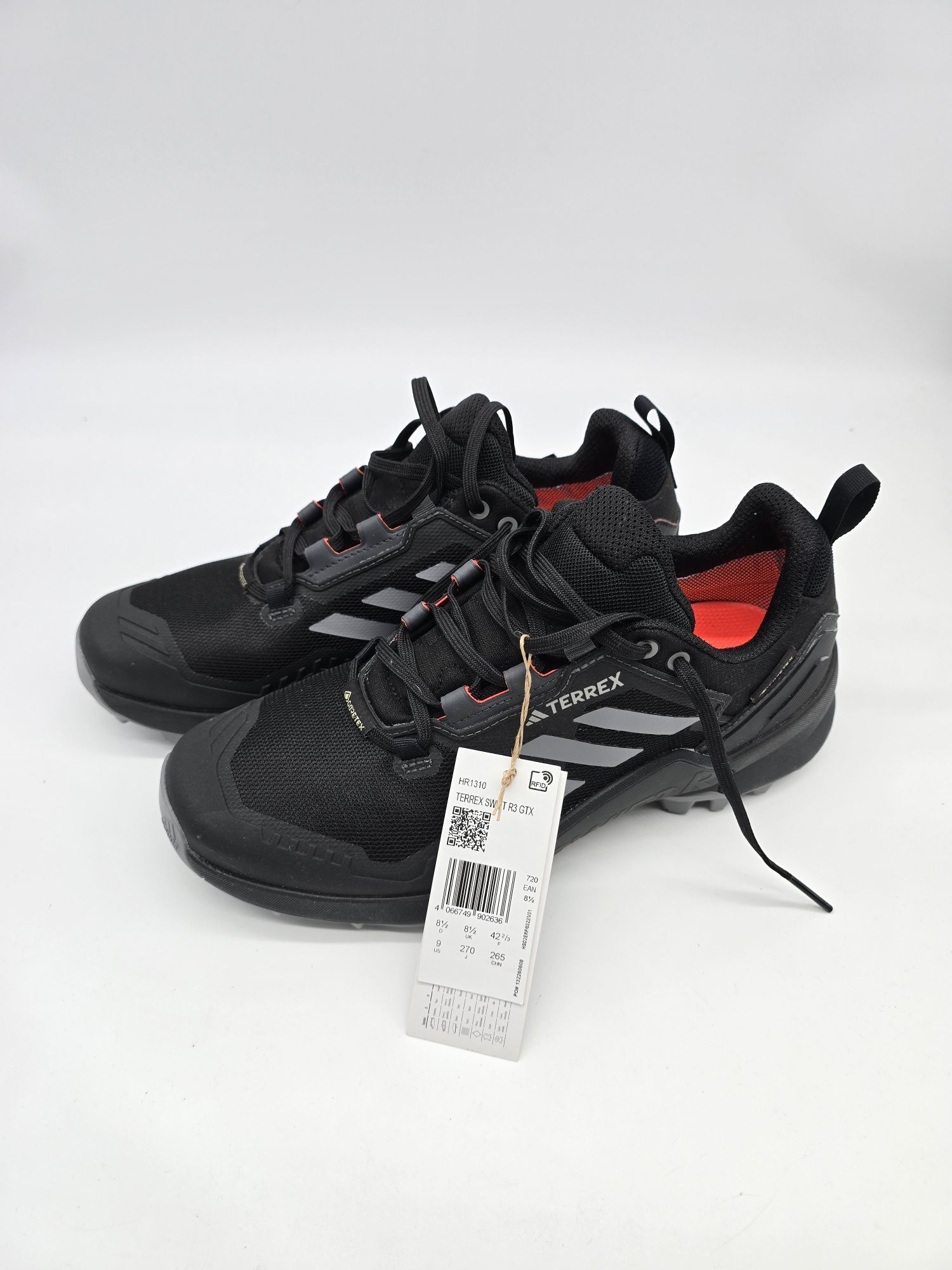 Sapatilhas Gore-Tex Swift R3 Terrex by Adidas novos