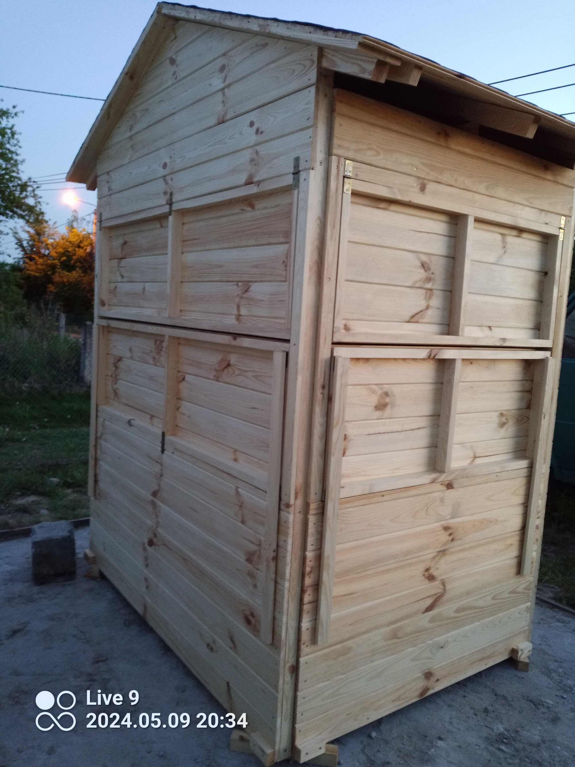 Domek   handlowy,drewniany,okazja