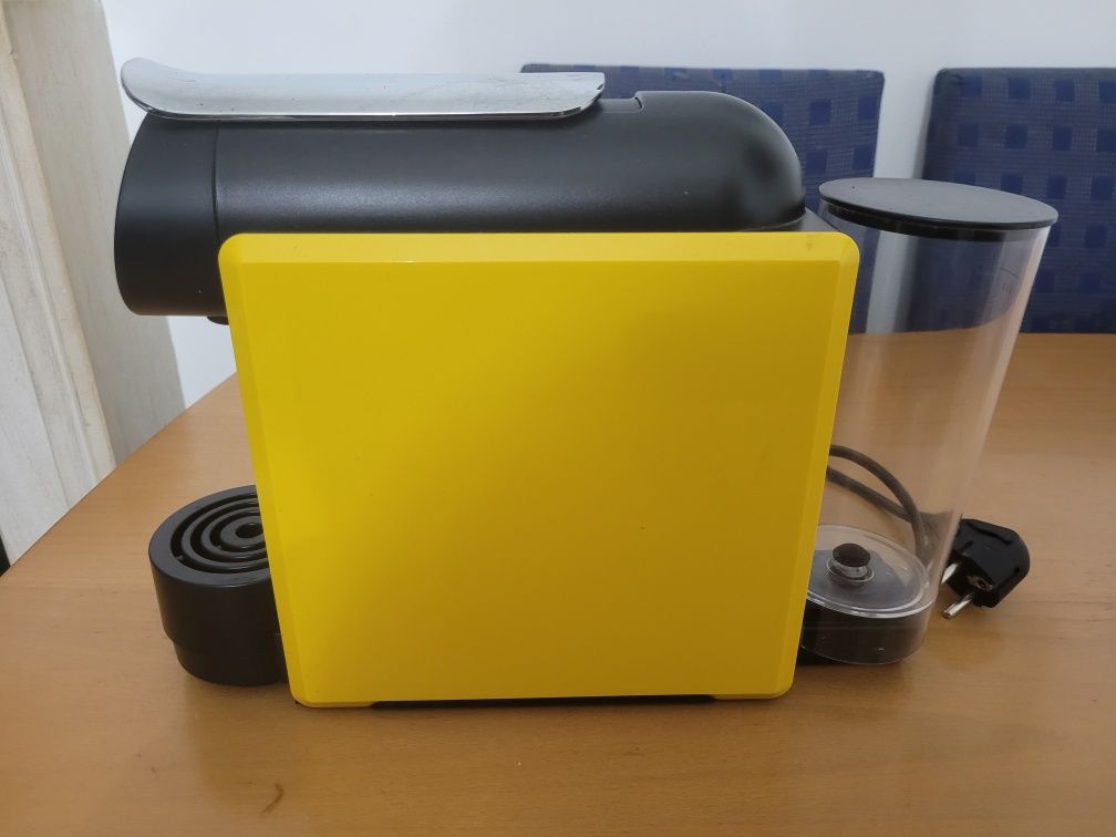 Maquina de café Delta Q mini qool