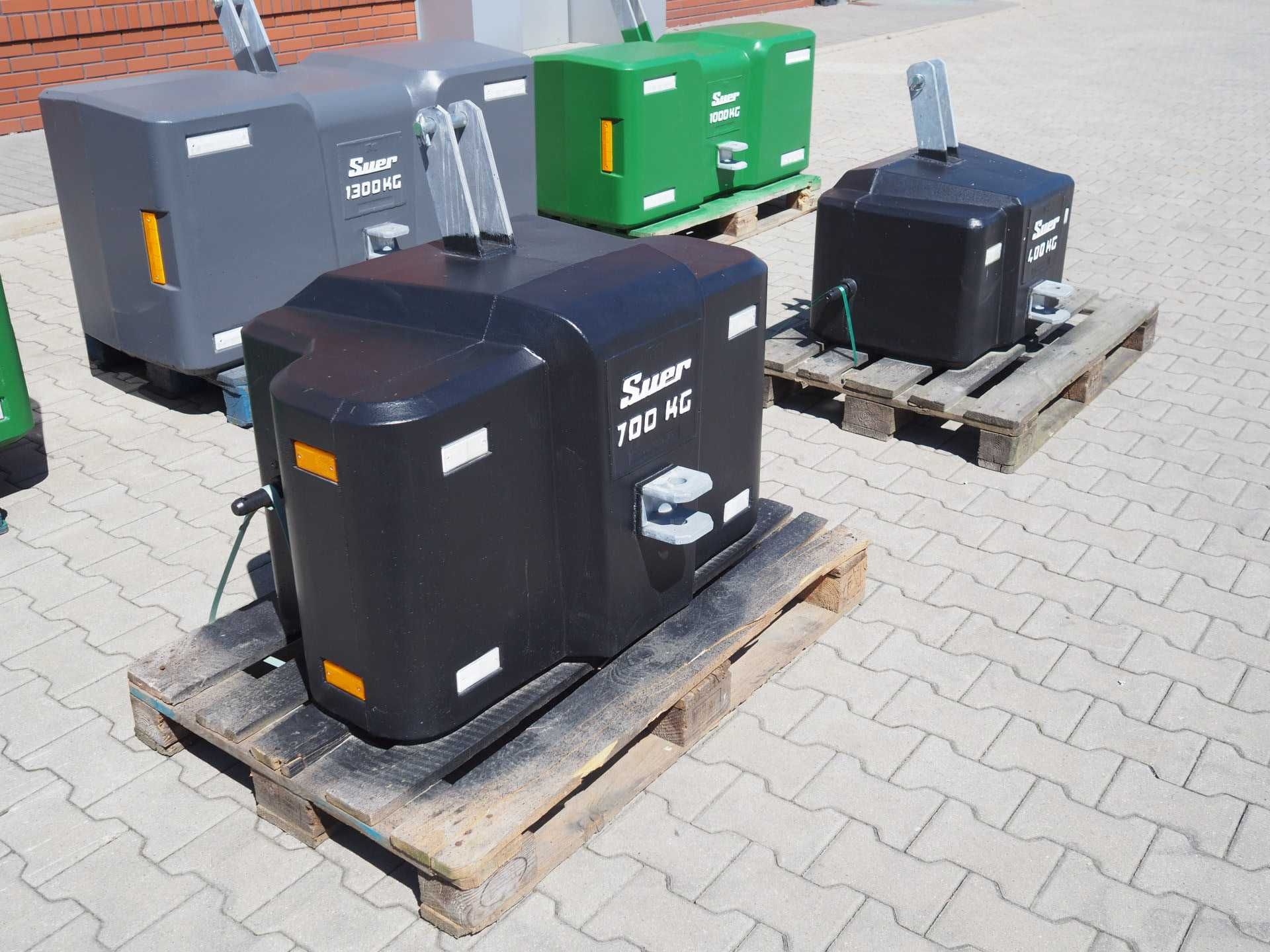 SUER 700 kg - obciążnik balast TUZ Claas Fendt John Deere Deutz CNH