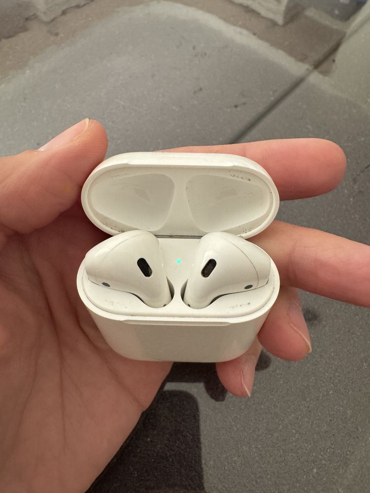 навушники airpods 2