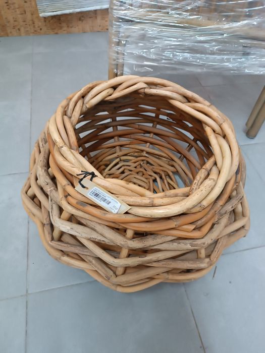 Conjunto Rattan - cadeira, cestos e batedor