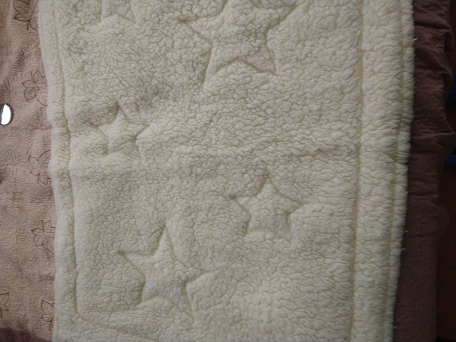 Зимова дитячя вовняняна ковдра