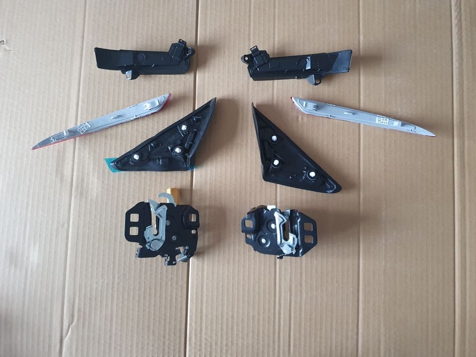 Повторювач повороту замок катафот кутик поворотник ford fusion