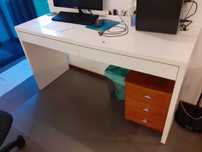 Secretária + Cadeira IKEA (para desocupar até sábado!)