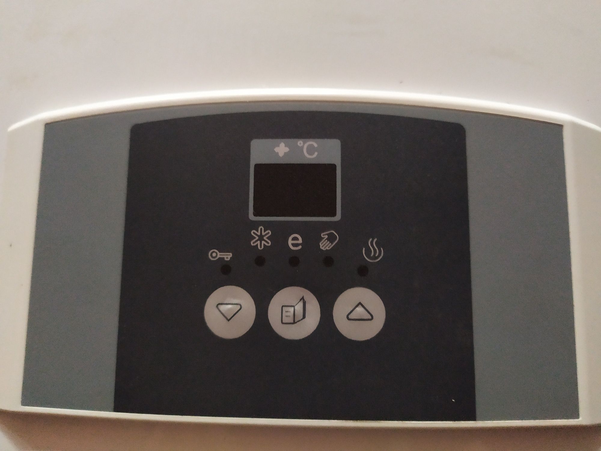 Бойлер Gorenje OGB 100 SEDD/V9