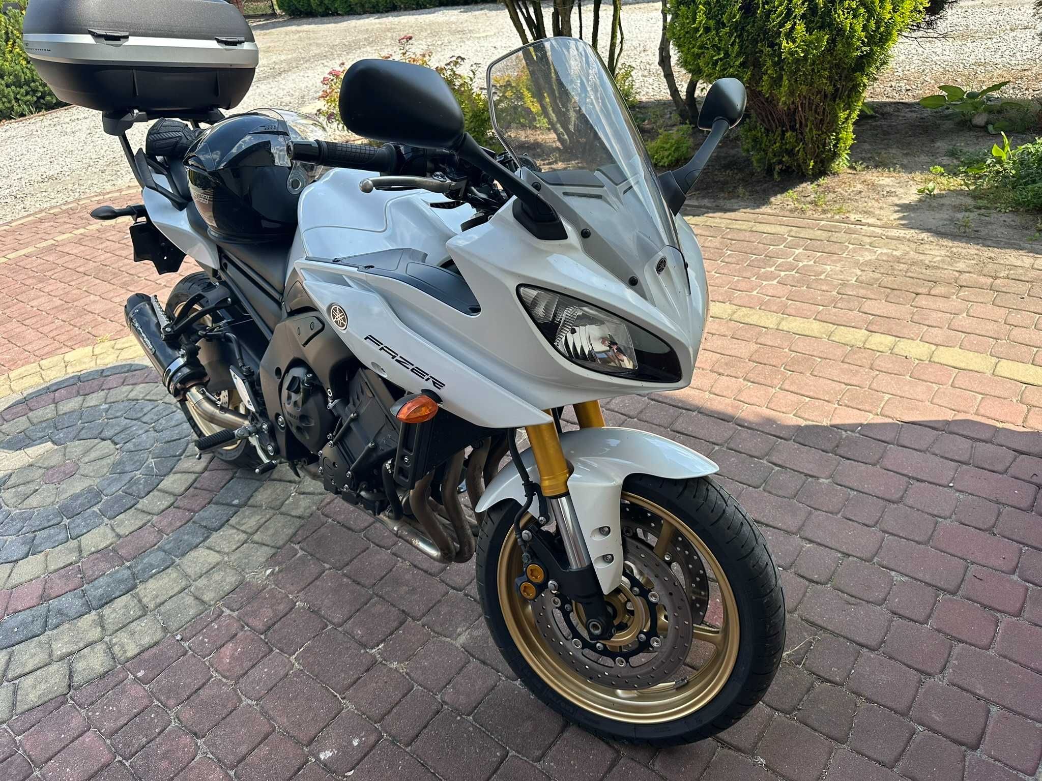 Yamaha FZ8 Fazer 800 | 2010 | 29 800 km | Biały