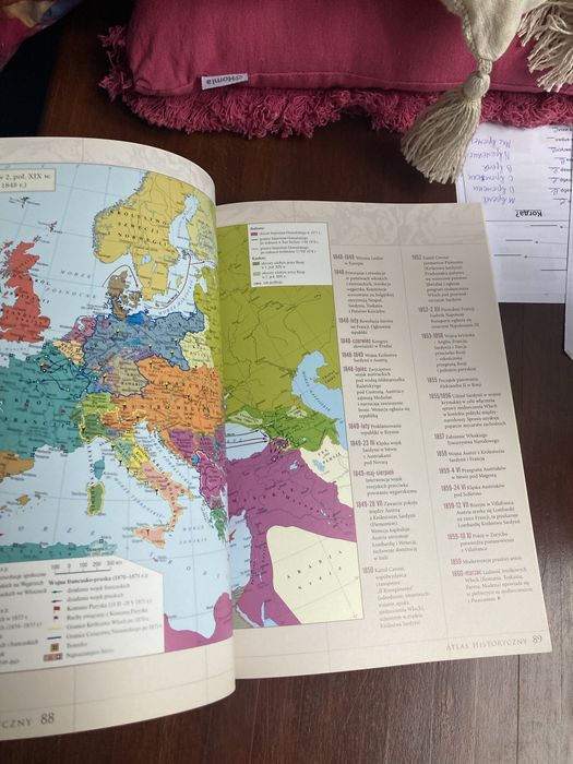 Atlas Historyczny Zakres Podstawowy i Rozszerzony