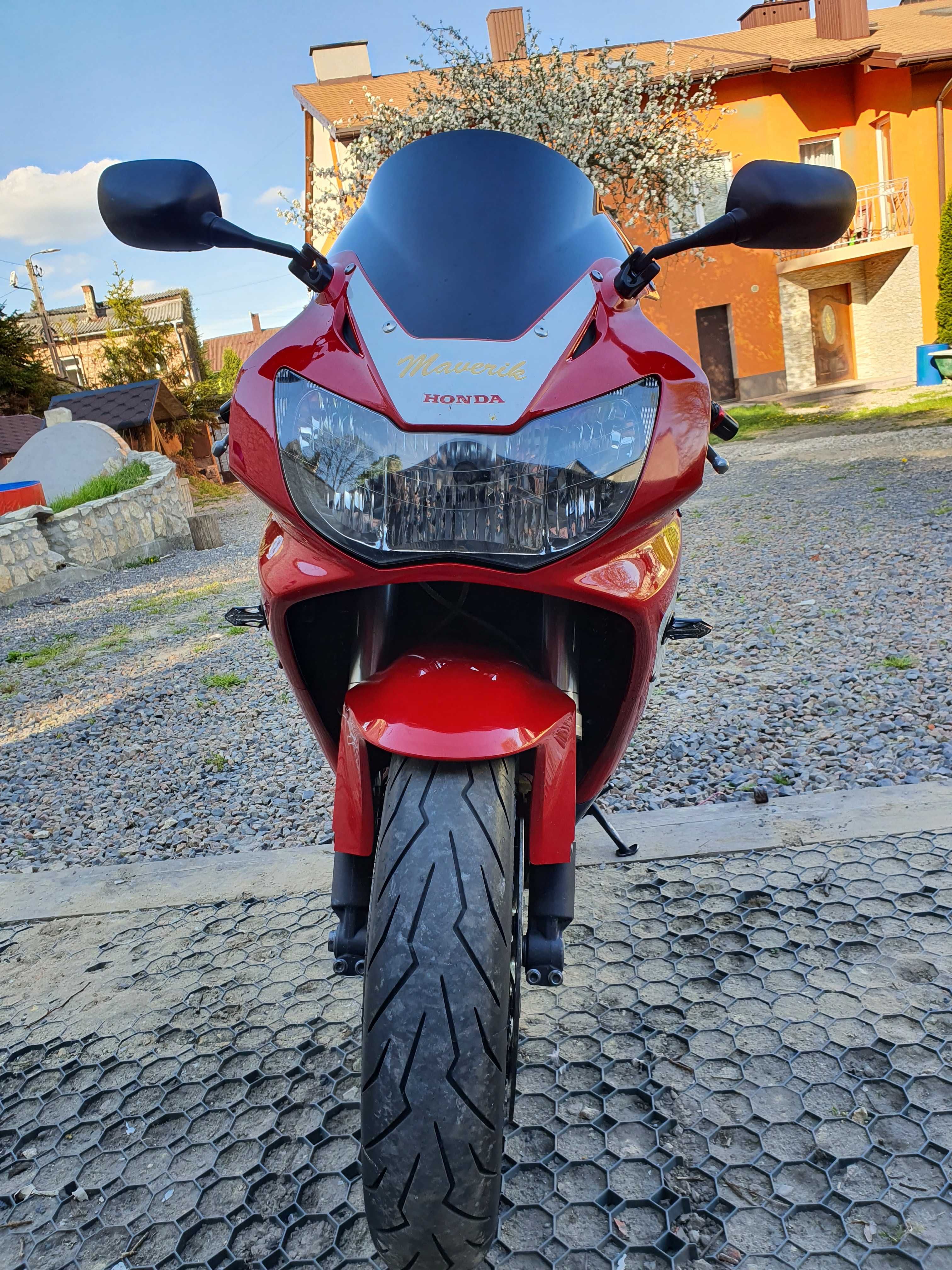 Honda Cbr 929  2000r.