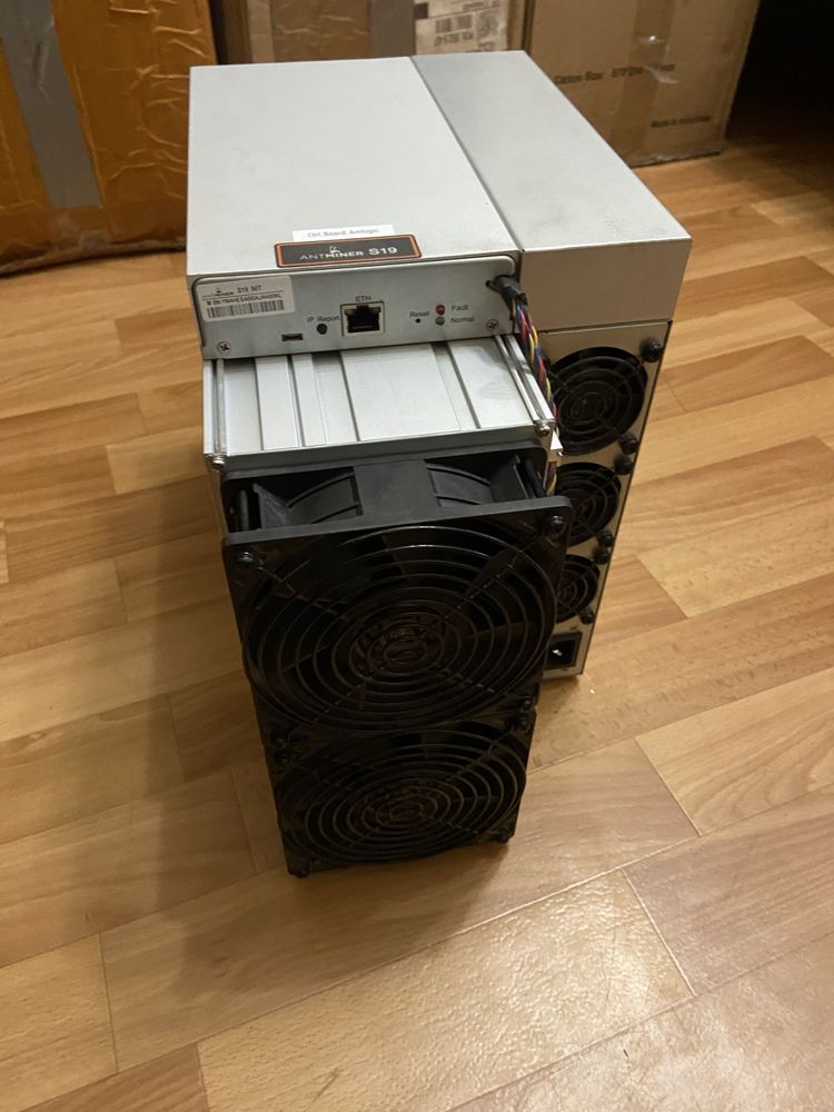 Asic S19 /Asic S19J Pro /126 Чипов