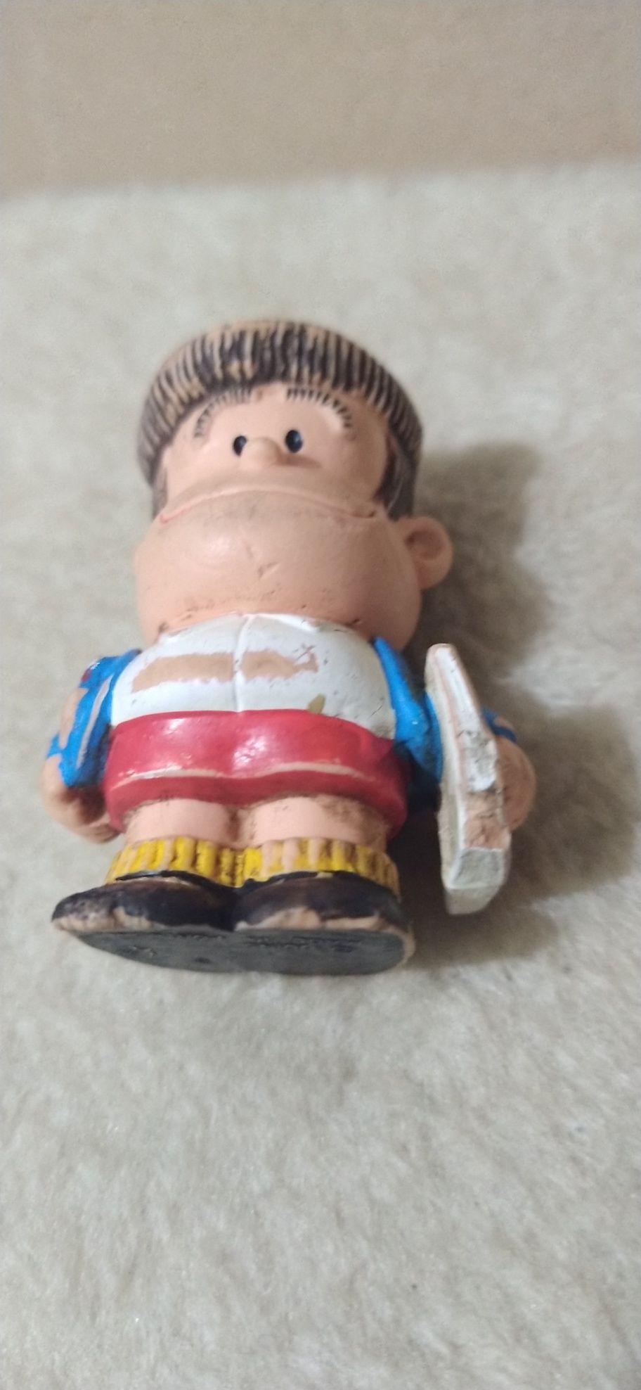 Boneco PVC da coleção da Mafalda