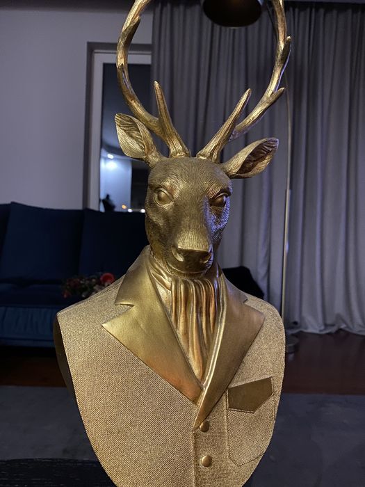 Złote świateczne ozodbne popiersie renifera