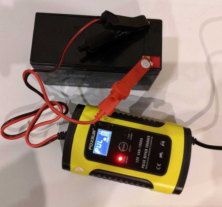 Автоматическое зарядное устройство для аккумулятора 6А