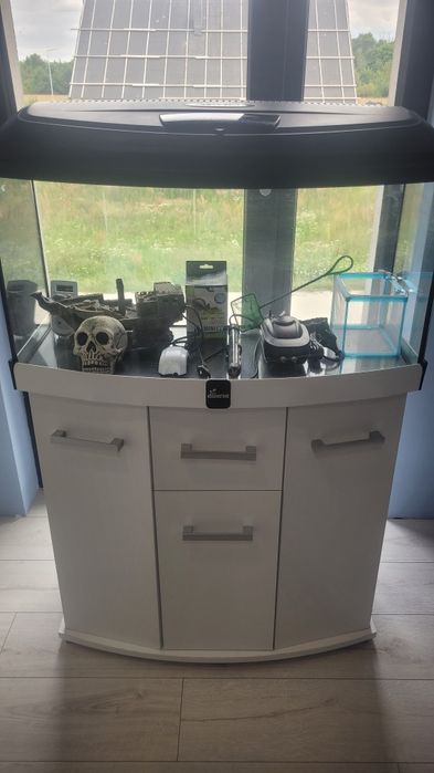 Akwarium zakrzywione 120l + Szafka