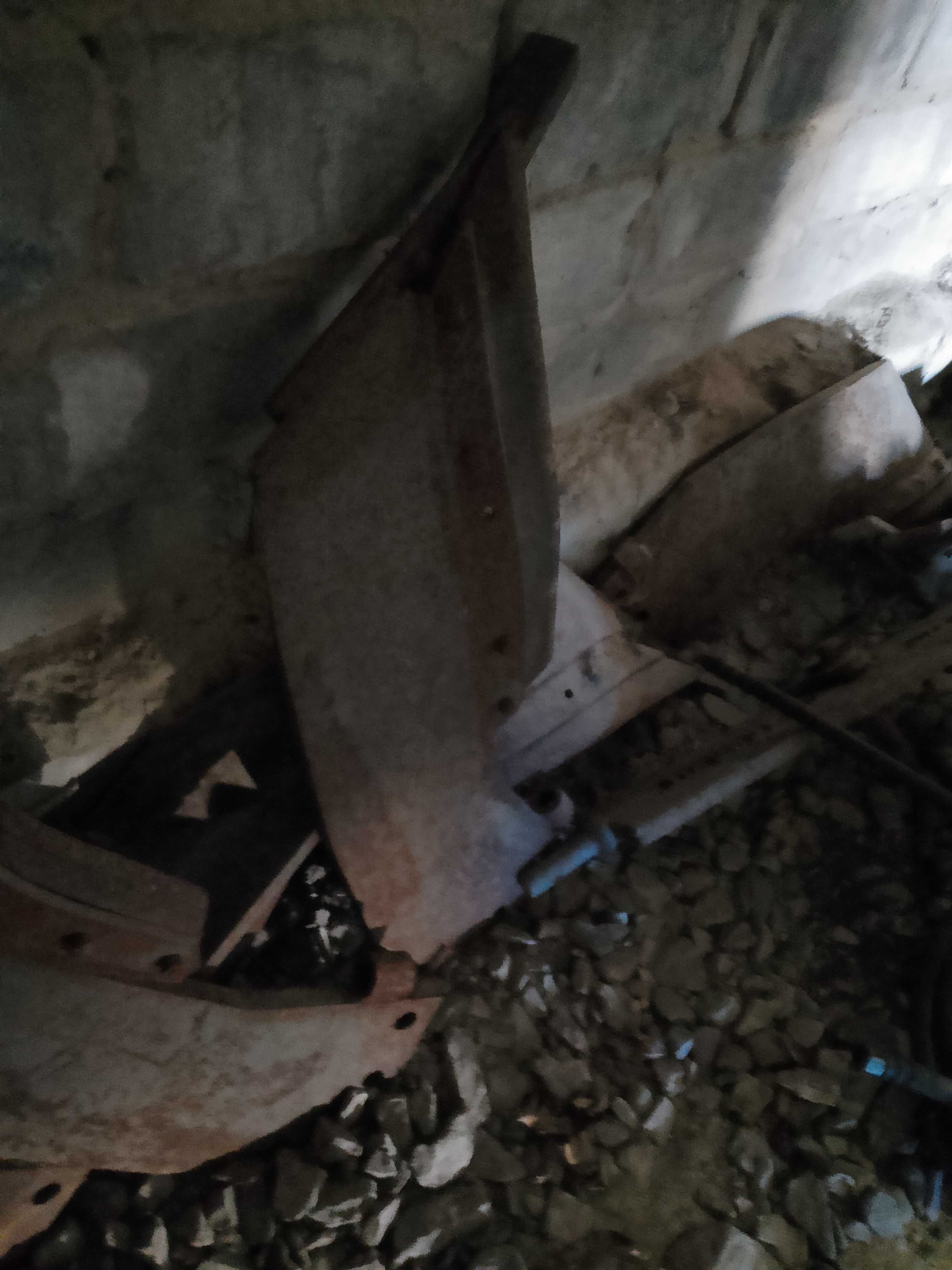 Стойки на плуг параплао
