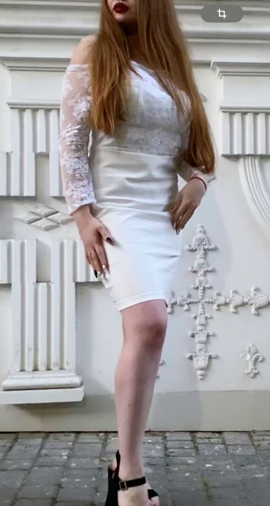 Біла сукня.  б/у