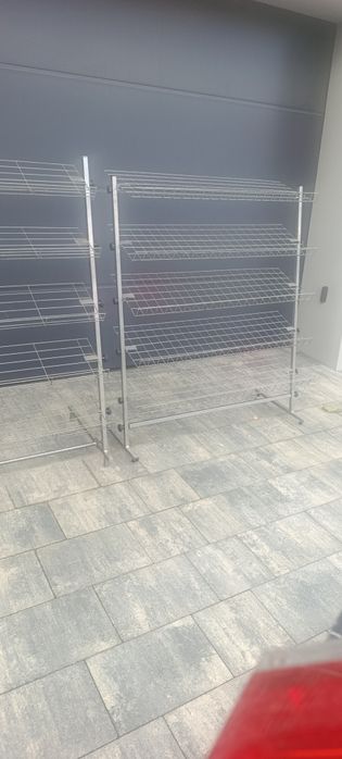 Dwa Stojaki sklepowe