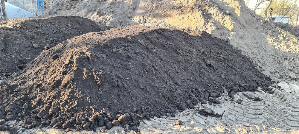 Ziemia Ogrodowa Przesiewana Czarnoziem Siana pod trawnik