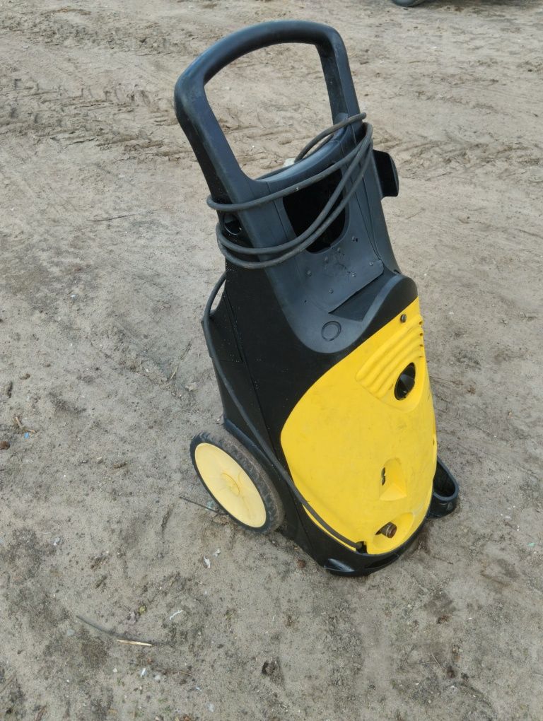 Myjka ciśnieniowa Karcher 13/18