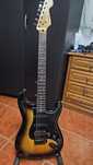 Guitarra Squier by Fender