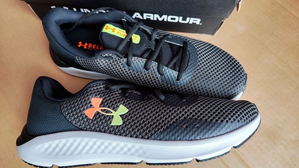 Under armour 44 розмір