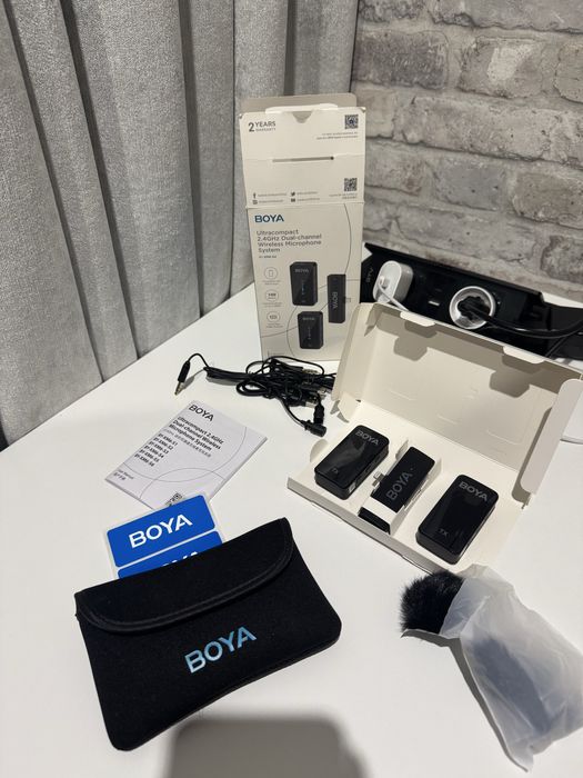 петлички boya ultracompact 2.4GHz dual-channel wireless microphone