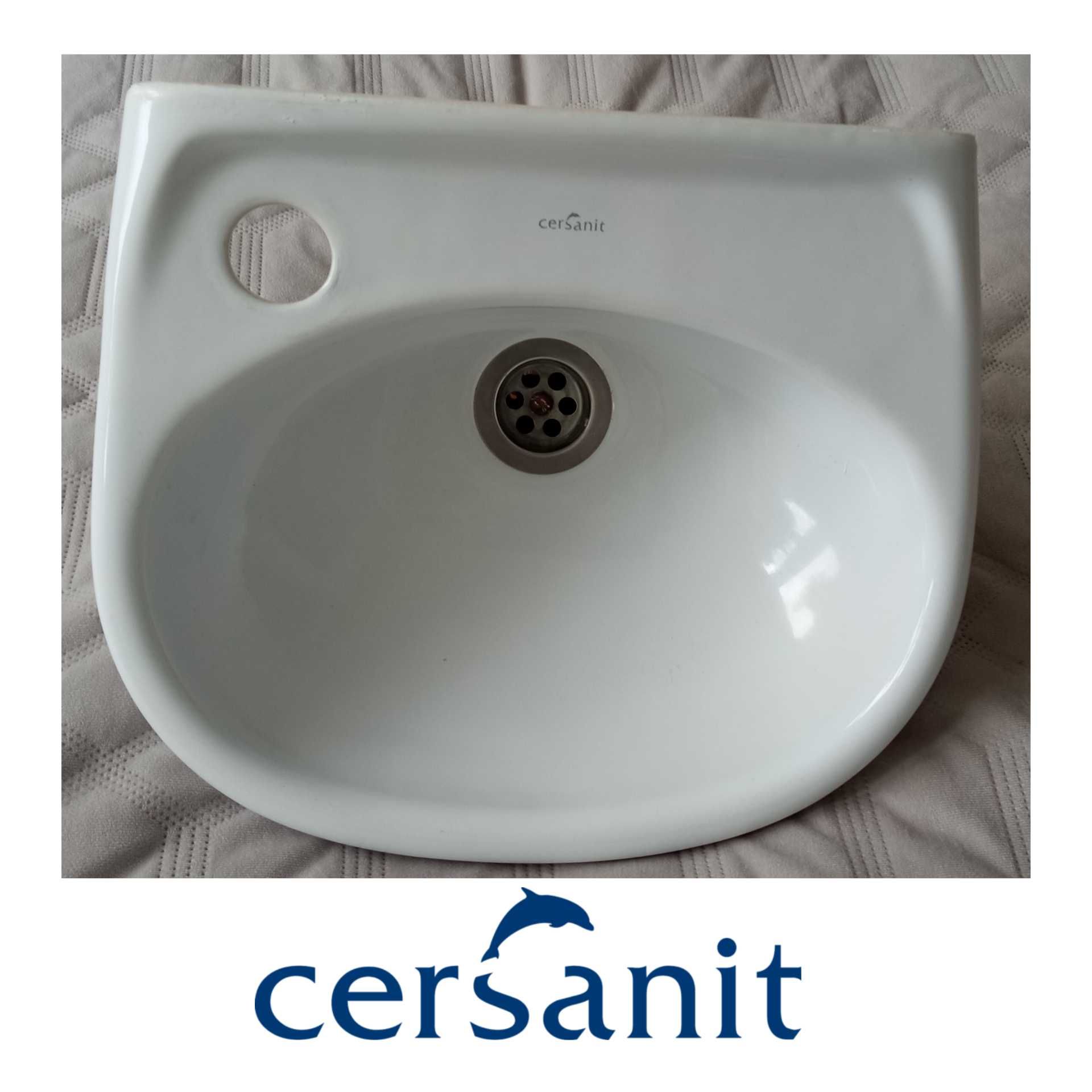 Mała umywalka łazienkowa Cersanit 35 cm x 30 cm półokrągła