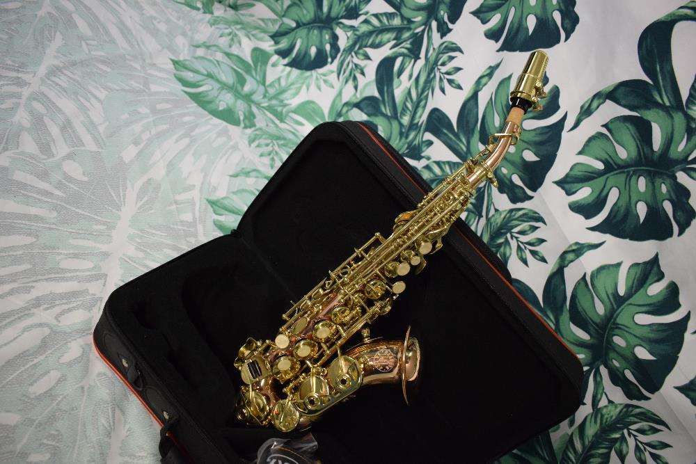 Saxophone Soprani curvado Marca ... Classic Jazzy