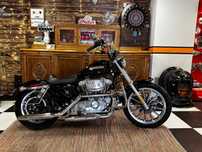 Harley-Davidson Sportster Harley kolekcjonerski stan 12000 przebieg . Moto nowy .