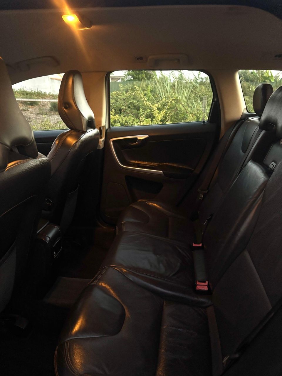 Volvo xc60 d5 awd 2010