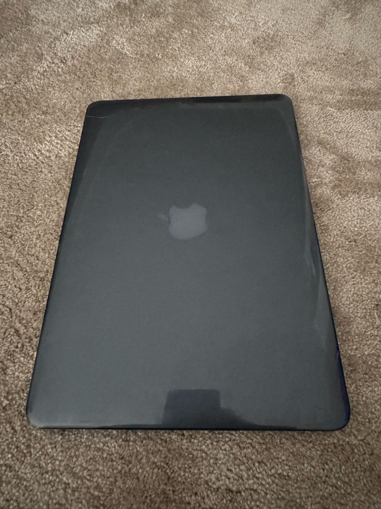 Macbook Air 13 2017 i5 128SSD 8GB Ram