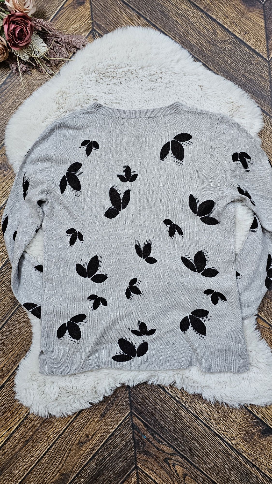 Sweter damski we wzory r 40 L Marks&Spencer