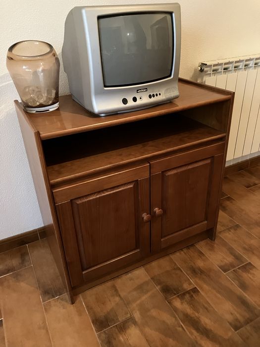 Movel para tv em madeira