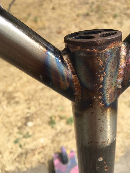 Продам трюковий самокат