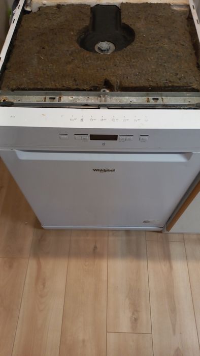Посудомийна машина WHIRLPOOL WFC 3C26