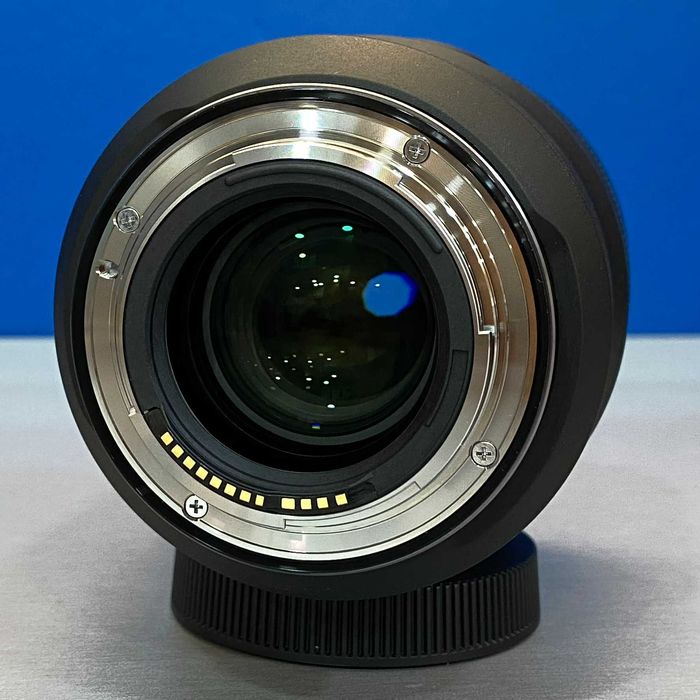 Canon RF 135mm f/1.8 L IS USM (NOVA - 3 ANOS DE GARANTIA)