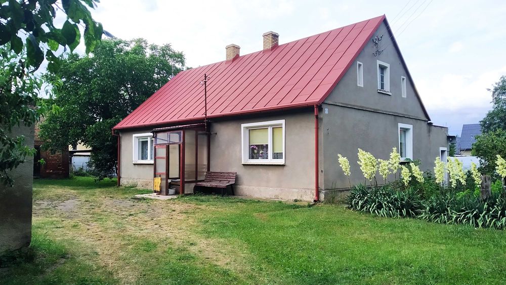 Sprzedam dom wolnostojący z budynkami gospodarczymi