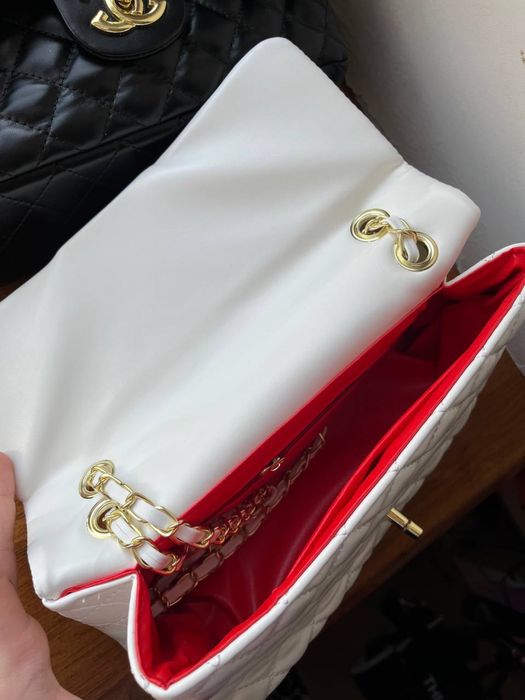 Сумка Шанель на цепочке