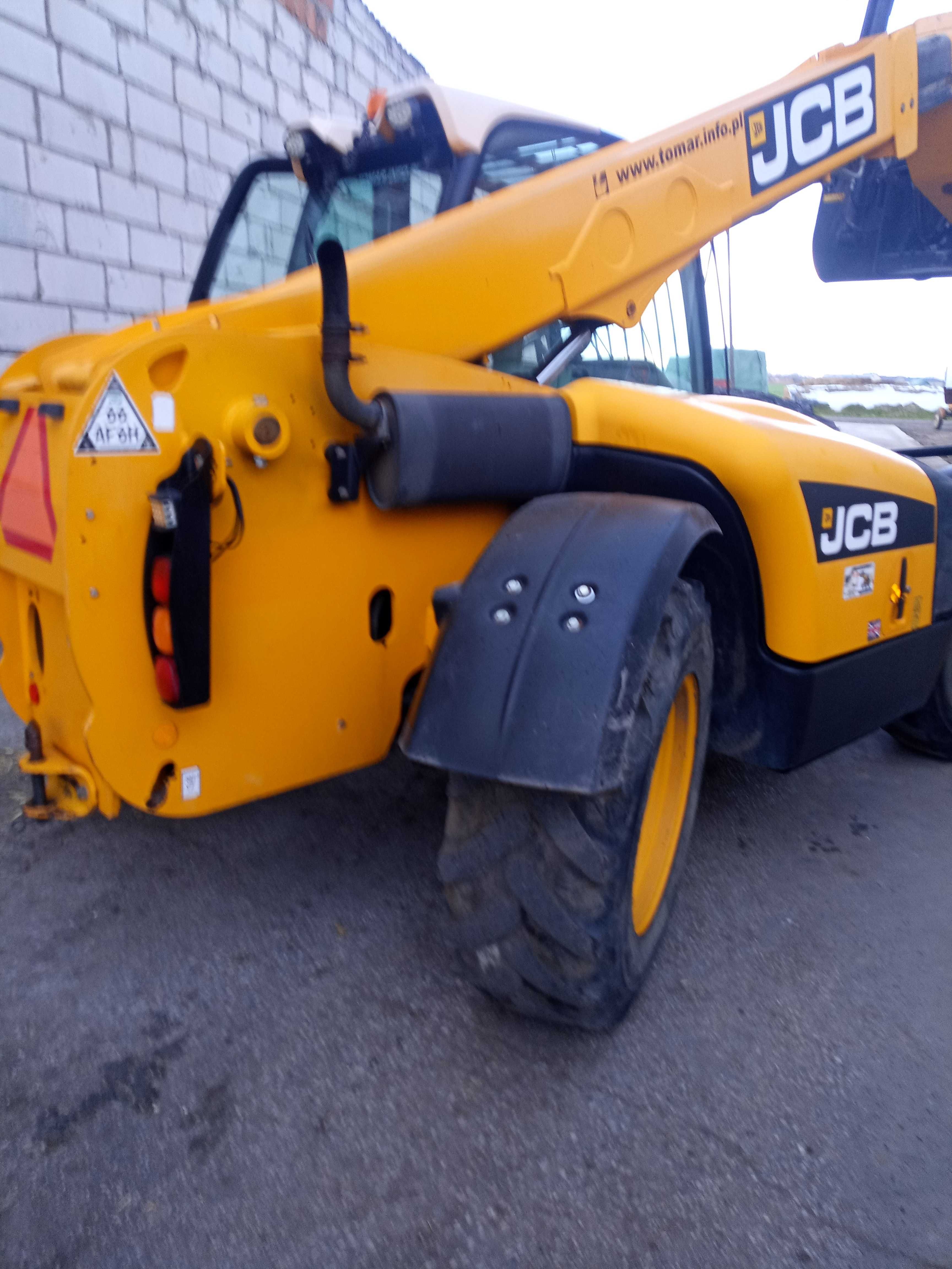 Ładowarka Teleskopowa JCB