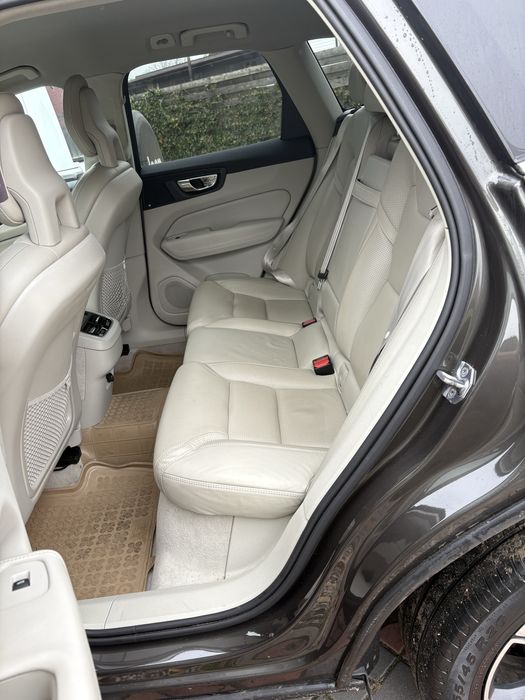 Volvo XC60 Inscription 2.0 D4 190 KM 1 właściciel w kraju