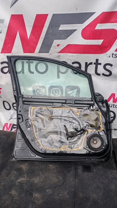 Передні ліві двері водійські nissan leaf 1