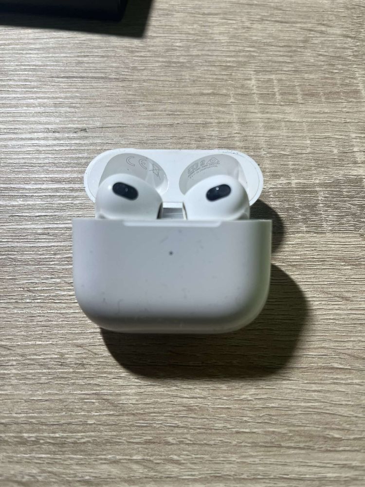 Airpods 3 uzywane