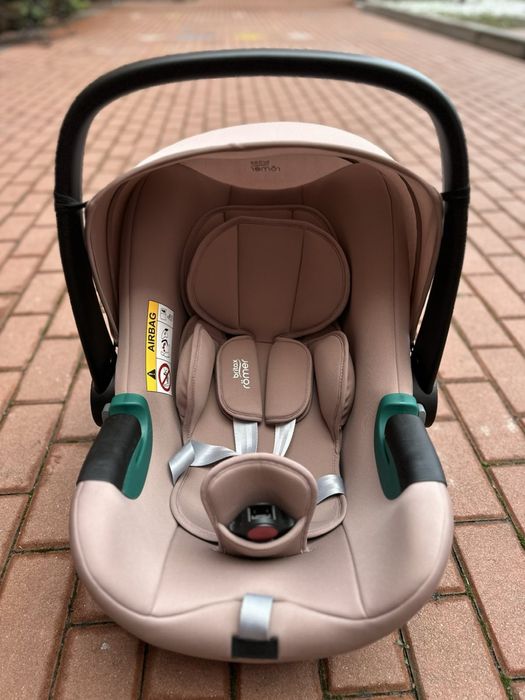 Автокрісло britax romer автолюлька