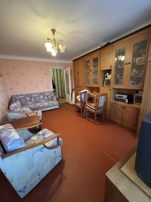 Продаж 3 кімн. квартири на Молодіжному