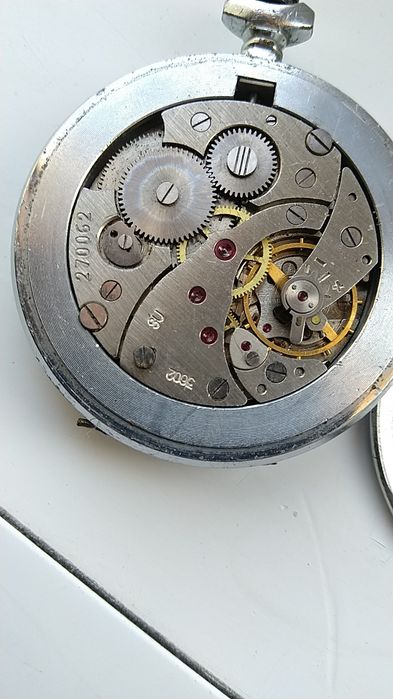 Часы карманные, наручные