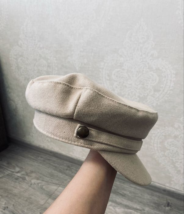 Кепі, капелюх, берет