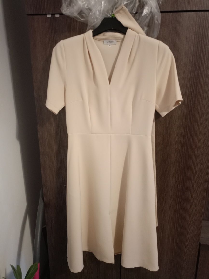 Sukienka elegancka 38 komunia chrzest